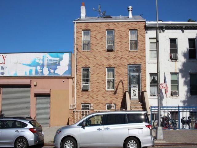3311537a.jpg