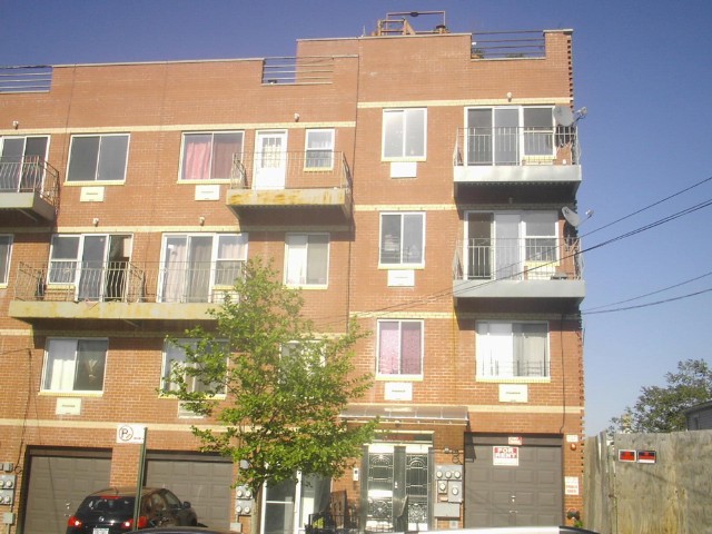 E. Elmhurst, NY, 11369, US