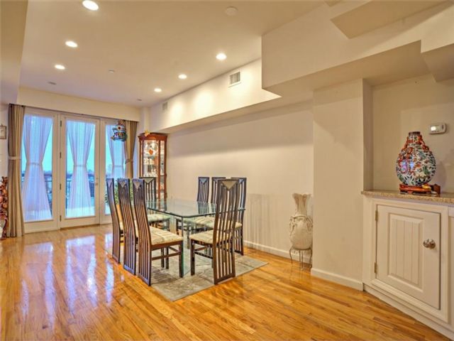 [Gravesend Real Estate, listing number 3300522]