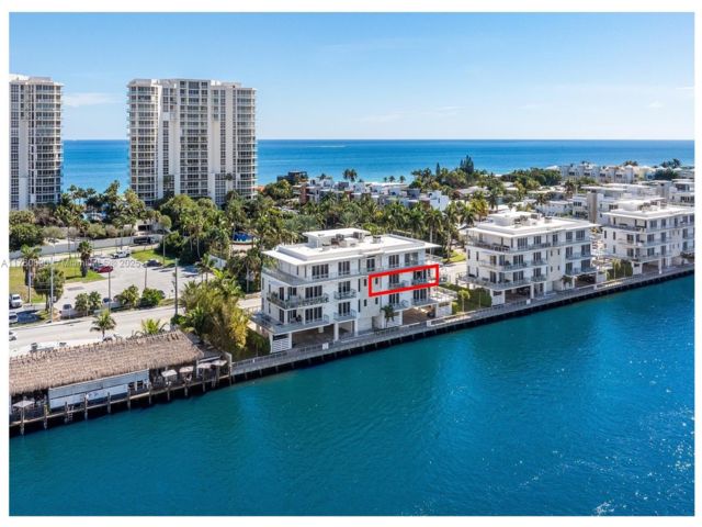 [Hollywood Real Estate, listing number 3303844]