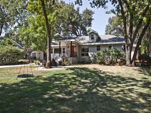  3 BR,  3.00 BTH &nbsp;Contemporary style home in Placerville