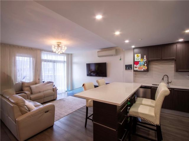  3 BR,  2.00 BTH &nbsp;Condominium style home in Sheepshead Bay