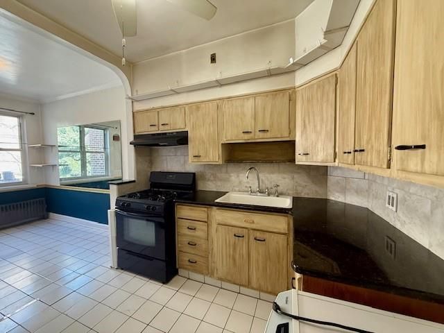  3 BR,  2.55 BTH &nbsp; style home in Sheepshead Bay