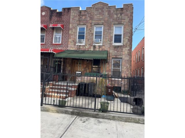 [Brownsville Real Estate, listing number 7099557]