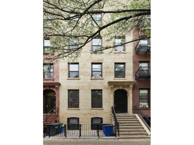 Studio,  0.00 BTH  House style home in New York (manhattan)