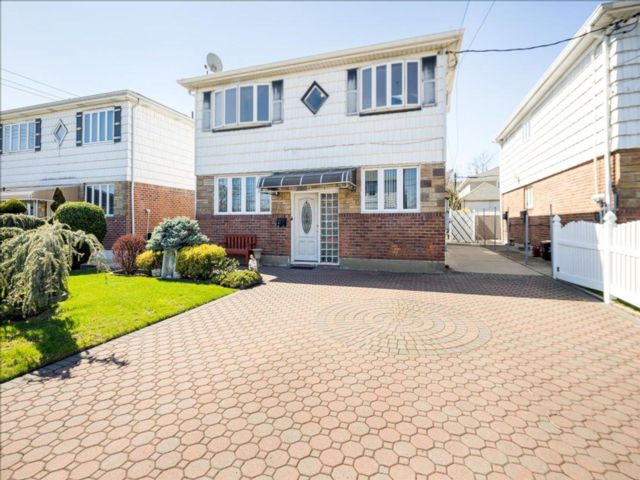 Listing: 7135592